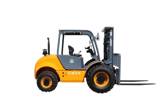 Compact Two Wheel Rough Terrain Forklift Trucks Material Handling Equipment