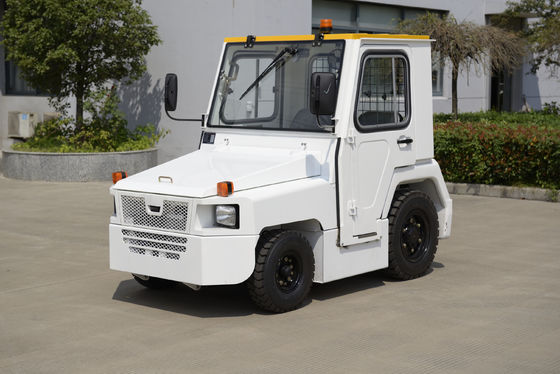 84dB Diesel Cab Industrial Tow Tractor For Aircraft QCD20/25